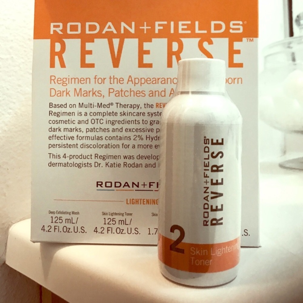 Rodan+ Fields Reverse Skin Lightening Toner